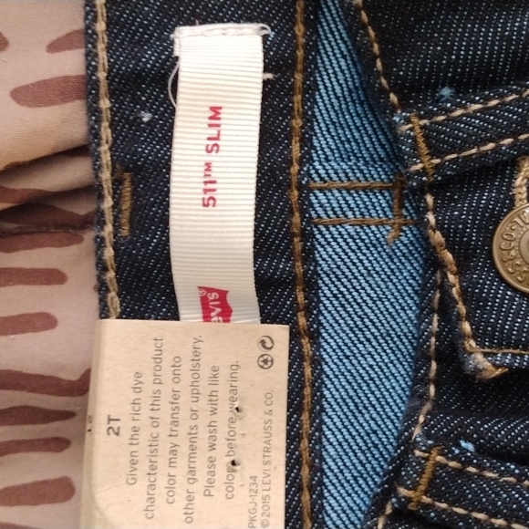 LEVI SLIM SIZE 2T BOYS JEANS BRAND NEW NWT NEVER WORN FORGOT ABOUT THEM - Picture 2 of 6
